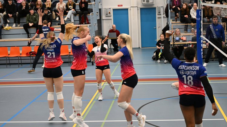 ENNAKKO 26.1.: JIM:n ja Ruudun naisten Superiltana pelataan HuittIsissa, Rovaniemellä ja Salossa