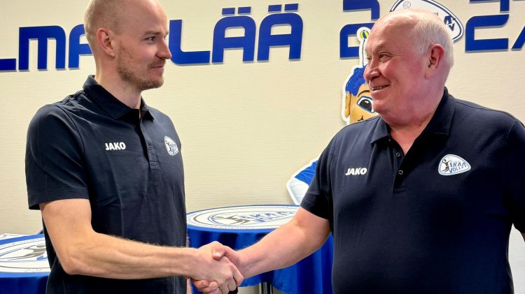 Jani Niskakangas on Akaa-Volleyn uusi päävalmentaja - Kahdeksan pelaajaa jatkaa