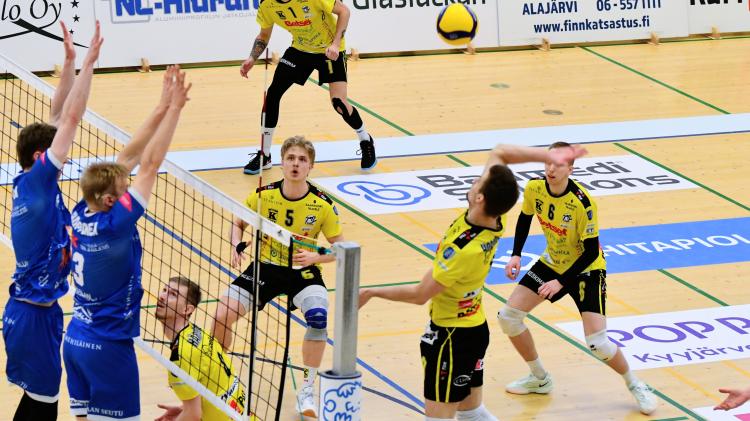 Loimun jääminen liigakarsintaan varmistui - pudotuspelipareja varmistui