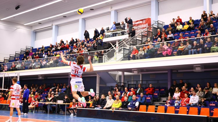 KyKy-Betset löi Akaan - Savo ja Hurrikaani myös voittoihin