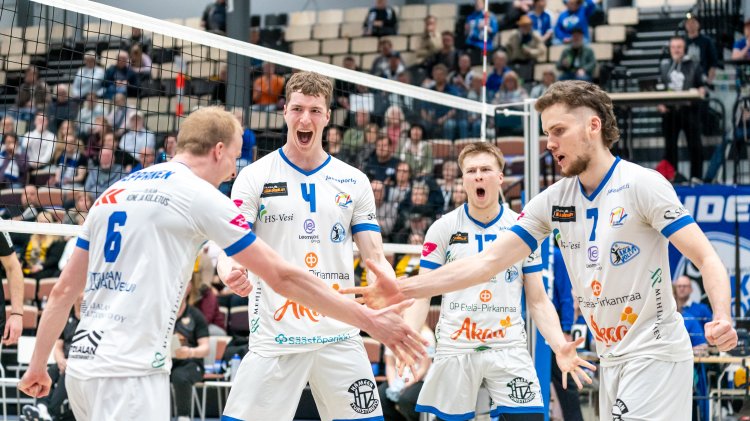 Akaa-Volley vei miesten pronssit lisäerän kautta