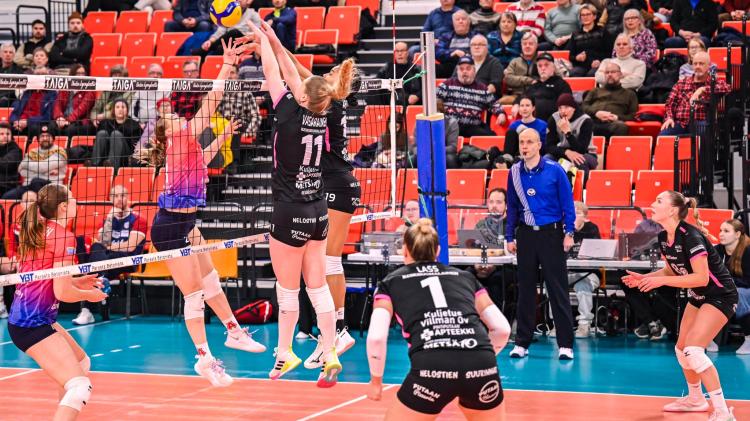 Viisieräisten vierasvoittojen Superilta